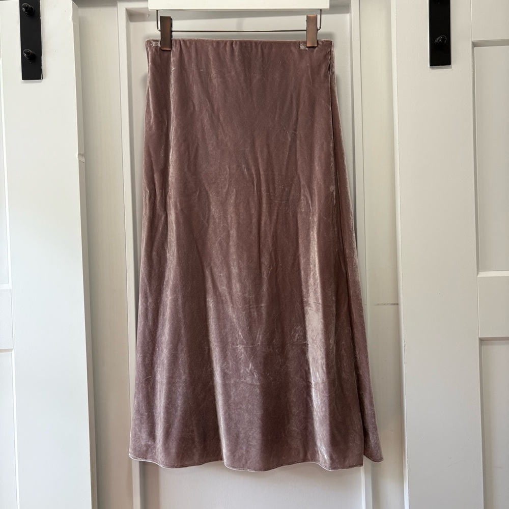 Ann Taylor Mauve Velvet A-Line Midi Slip Skirt Size Small